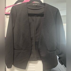 Amanda and Chelsea black blazer